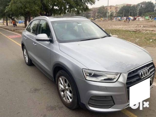 https://images10.gaadi.com/usedcar_image/4389580/original/processed_853cef9e-fd71-4b42-9533-bd76ef410e6a.jpeg?imwidth=6400