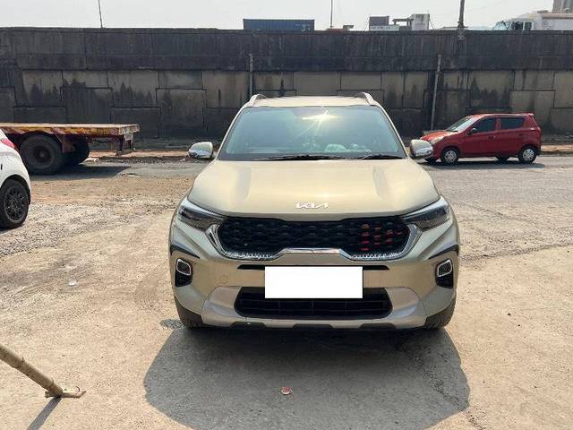 https://images10.gaadi.com/usedcar_image/4389700/original/a4bbd6dbde9eb57bbf272fcfb98af120.jpeg?imwidth=6401