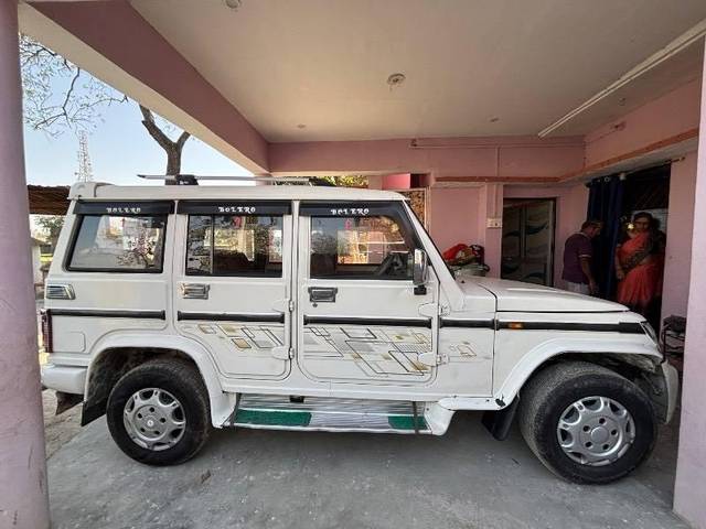 https://images10.gaadi.com/usedcar_image/4389765/original/processed_a9434786-9f6e-4caa-9ab5-edea9bb6f837.jpeg?imwidth=6401