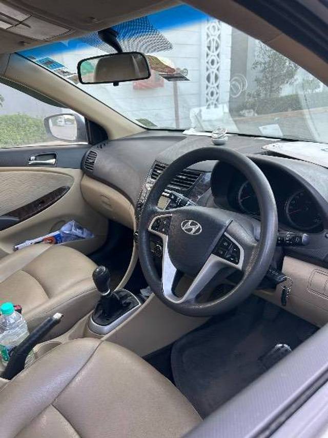 https://images10.gaadi.com/usedcar_image/4389771/original/c6c701d9bfa5485285a77085d8903f03.jpeg?imwidth=6401