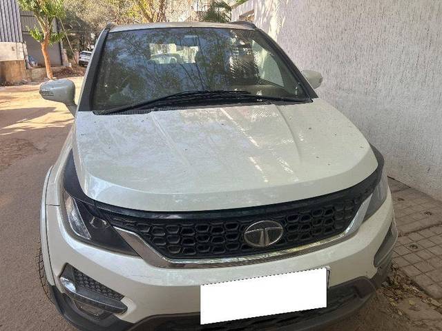 https://images10.gaadi.com/usedcar_image/4389851/original/1806c21973fed00f0078bdaa50ae22ca.jpg?imwidth=6401