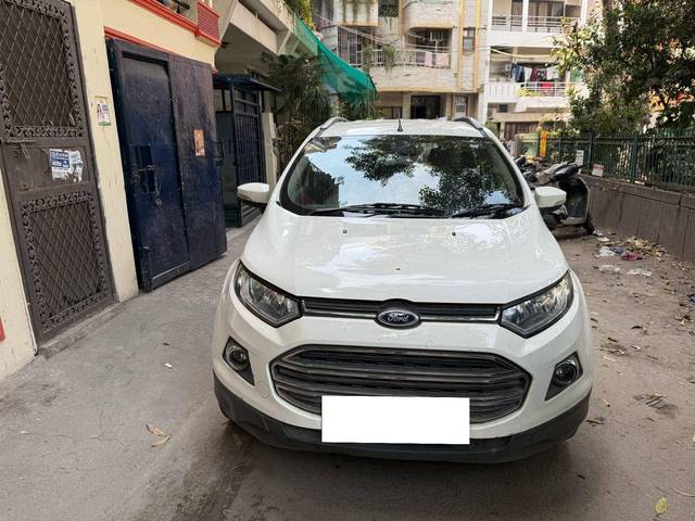 https://images10.gaadi.com/usedcar_image/4389863/original/765bb53e05d8189d2f0e70fee2094516.jpg?imwidth=6400