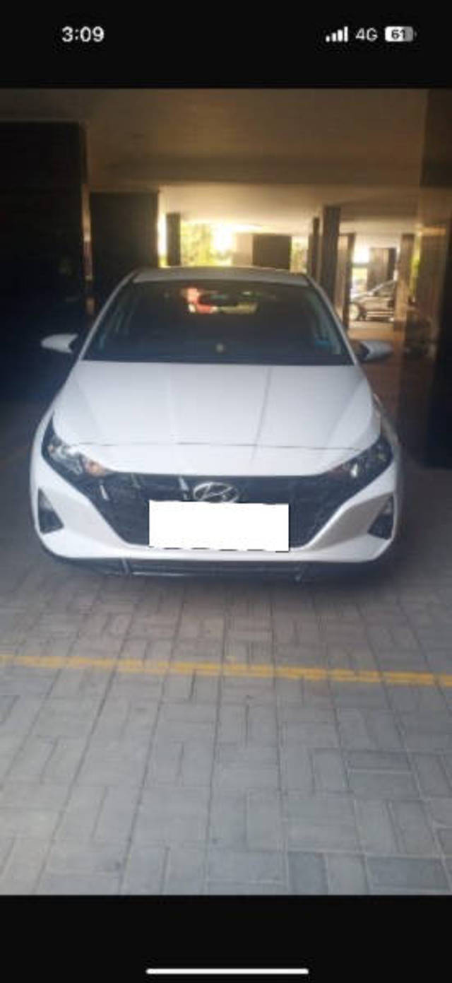 https://images10.gaadi.com/usedcar_image/4389881/original/3785bc70976415f176127346e6640a9d.png?imwidth=6400