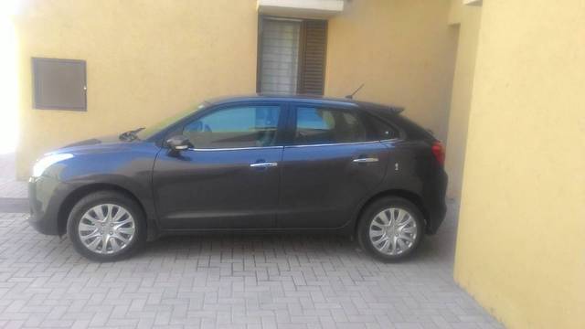 https://images10.gaadi.com/usedcar_image/4389953/original/6a6ddfcd55cf4bfffa50df59f3e14d08.jpg?imwidth=6400