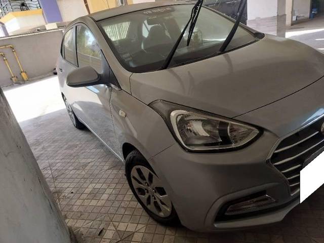 https://images10.gaadi.com/usedcar_image/4389989/original/processed_f9dbda2c-6dc3-4530-a966-c69d7b13ea90.jpg?imwidth=6400