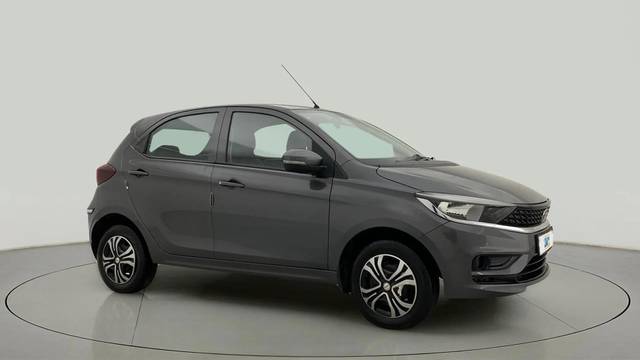 https://images10.gaadi.com/usedcar_image/4390008/original/9c76df3d44703e80a2b39fe49bc64d13.jpg?imwidth=6400