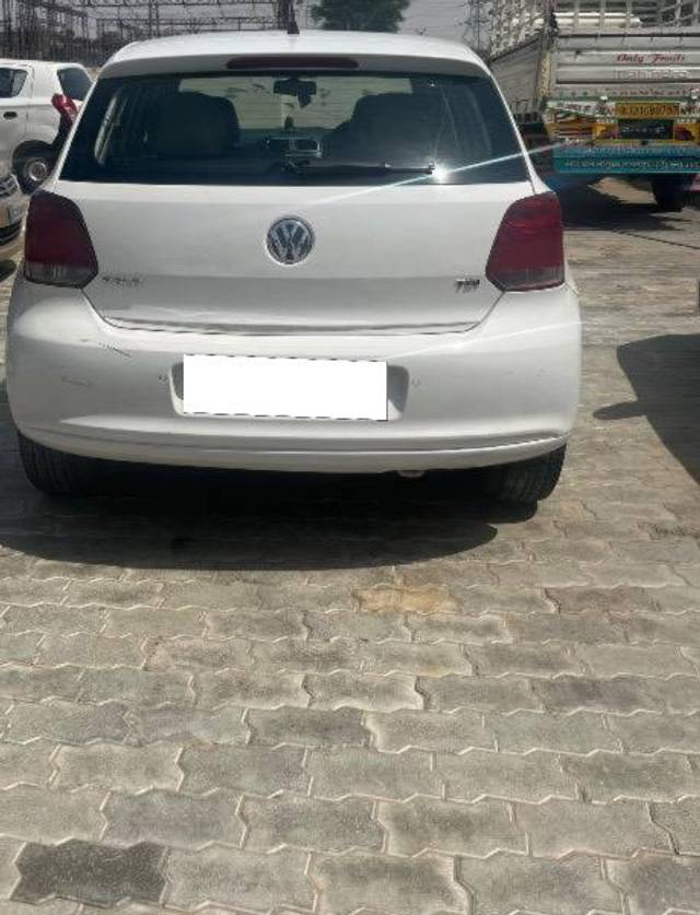 https://images10.gaadi.com/usedcar_image/4390064/original/processed_6ab902df-545a-455d-9cf6-df9287510069.jpeg?imwidth=6401