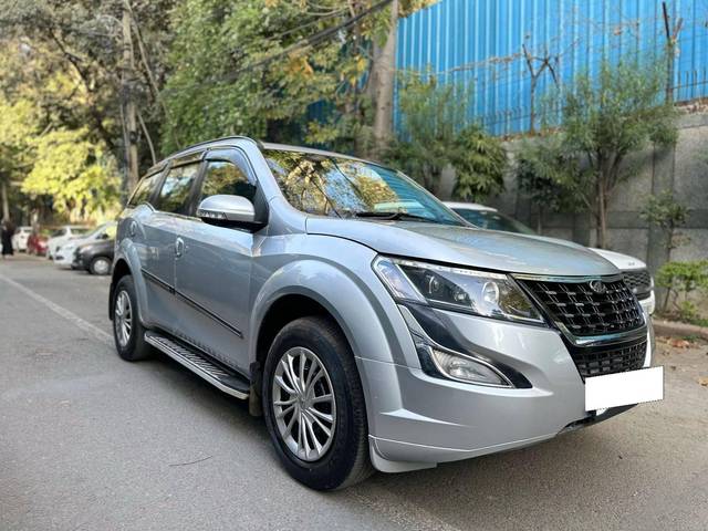 https://images10.gaadi.com/usedcar_image/4390119/original/processed_0c6a308be57826796d194db15f5dc887.jpg?imwidth=6400