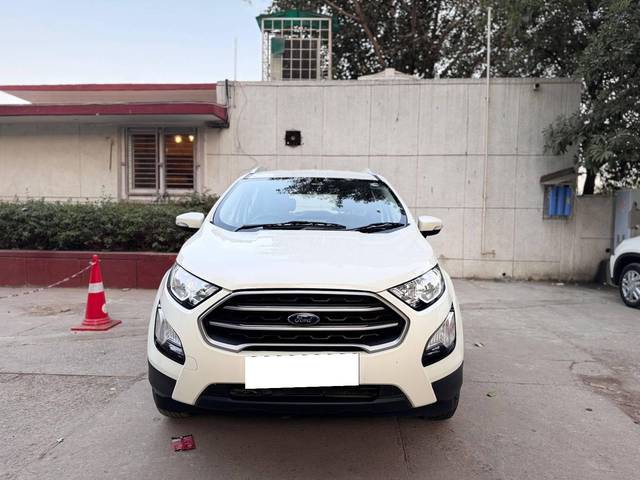 https://images10.gaadi.com/usedcar_image/4390342/original/processed_748997dd-4712-487a-86b9-d1e136dc0c02.jpg?imwidth=6401