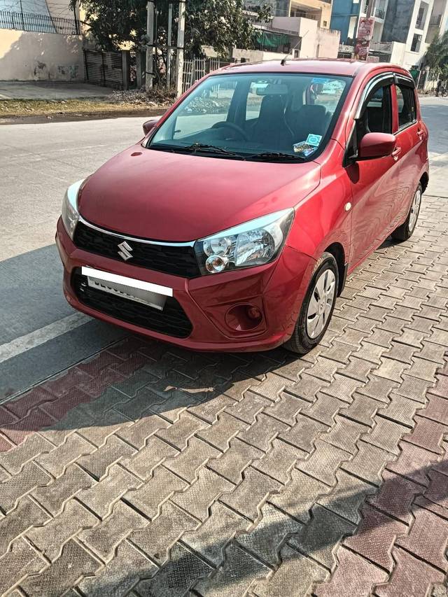 https://images10.gaadi.com/usedcar_image/4390420/original/processed_31848dae638ca3b592bec2505e842e3c.jpg?imwidth=6401