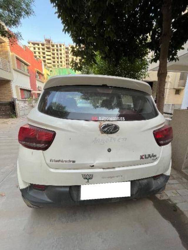 https://images10.gaadi.com/usedcar_image/4390445/original/ed6f9ac5c3ed65872ab8167641a0d3de.jpeg?imwidth=6402