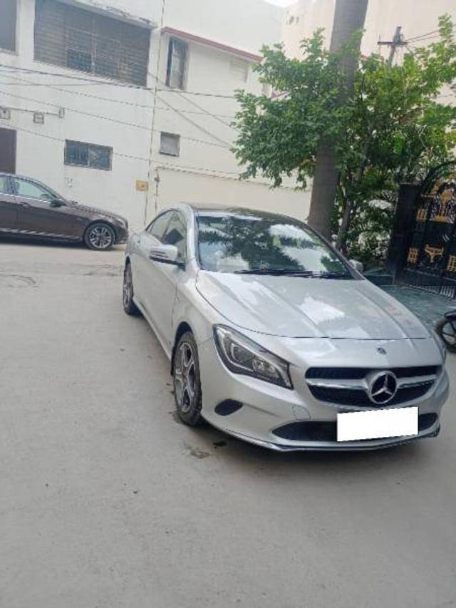 https://images10.gaadi.com/usedcar_image/4390453/original/dda8f030a77dc712b99ca1a960d39ea5.jpeg?imwidth=6400