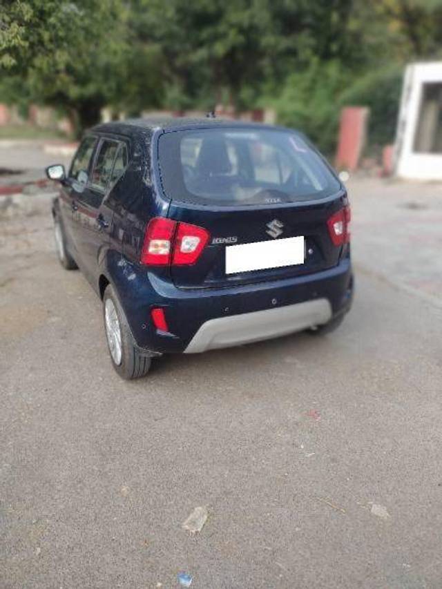 https://images10.gaadi.com/usedcar_image/4390455/original/33bc1b057f3a259f238b40f191f90362.jpg?imwidth=6402