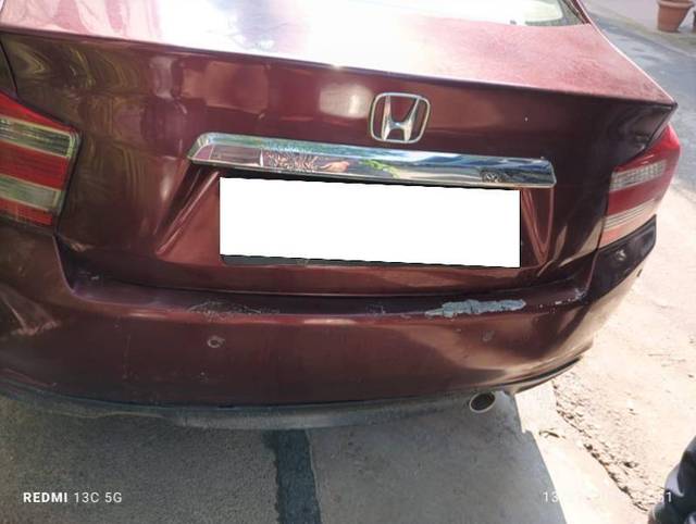 https://images10.gaadi.com/usedcar_image/4390512/original/7c7f9e7cf7033b1337034fd961954f91.jpeg?imwidth=6400