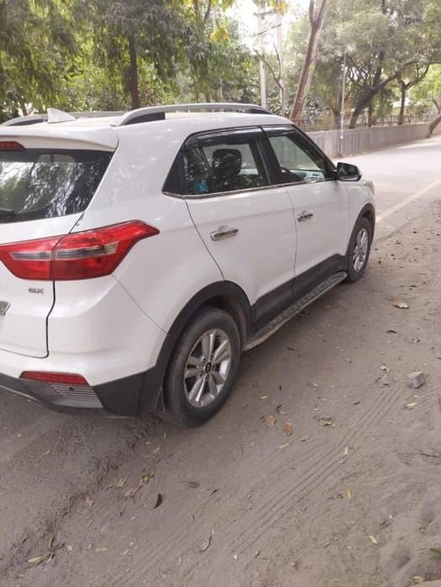 https://images10.gaadi.com/usedcar_image/4390521/original/processed_9c91cfed9996da1d09988f33304c6588.jpg?imwidth=6402