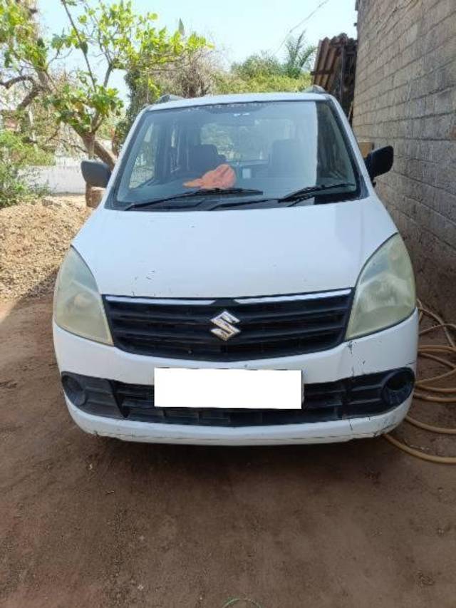 https://images10.gaadi.com/usedcar_image/4390576/original/processed_4368a0d5-c2b7-40e5-b43d-acc620c7b5d2.jpg?imwidth=6400