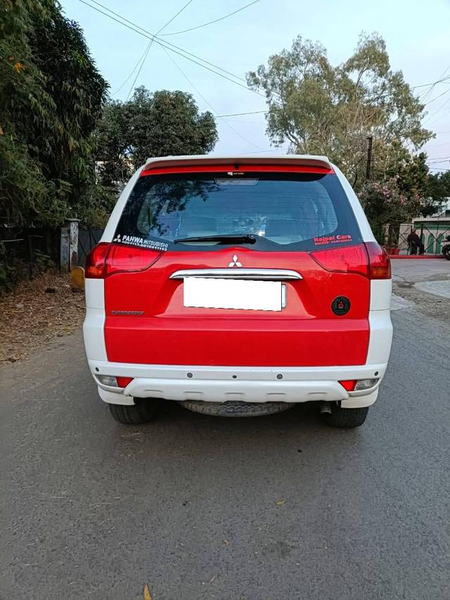 https://images10.gaadi.com/usedcar_image/4390673/original/processed_8e415f808a41b1a1a5a4078e6435685f.jpg?imwidth=6402