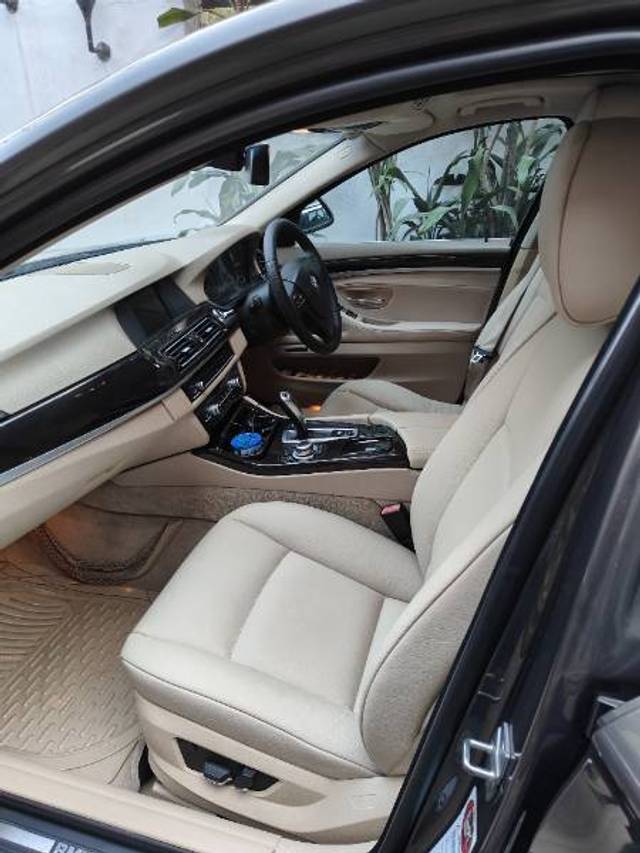 https://images10.gaadi.com/usedcar_image/4390740/original/cfe04a8249321de3c256b637012bde6b.jpeg?imwidth=6400