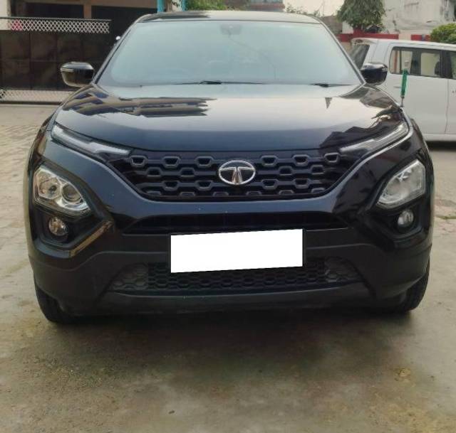 https://images10.gaadi.com/usedcar_image/4390783/original/processed_a470602d-6227-4dfc-a6cb-d9529325ddb9.jpg?imwidth=6400