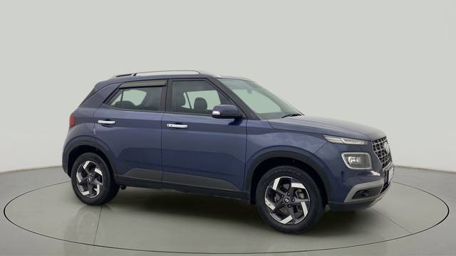 https://images10.gaadi.com/usedcar_image/4390787/original/8ee77d6468e40c1cd93308e9d007ef5b.jpg?imwidth=6400