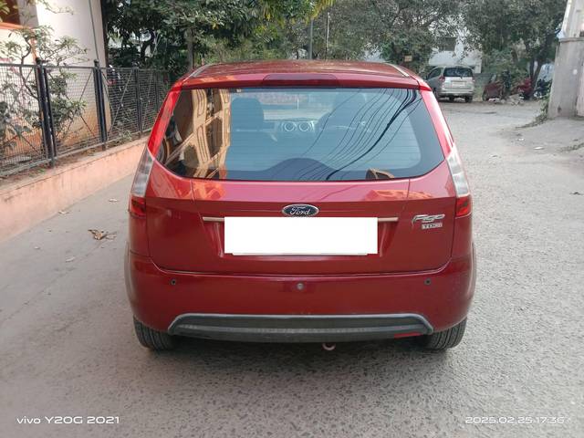 https://images10.gaadi.com/usedcar_image/4390867/original/processed_2746b5308474d6a47797070cacdc21af.jpg?imwidth=6402