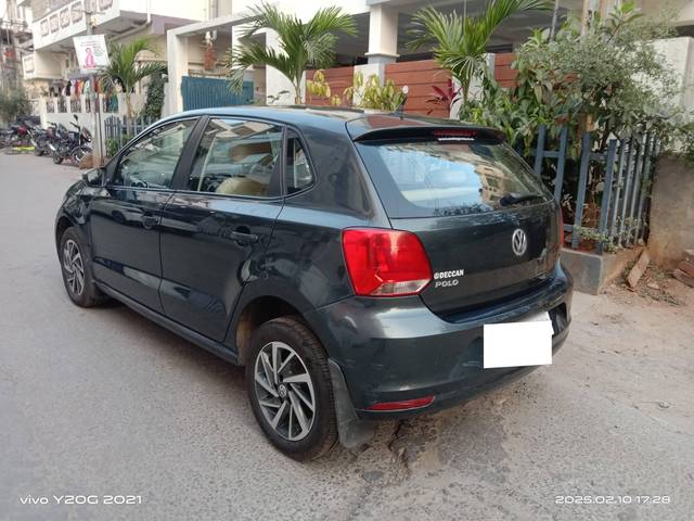 https://images10.gaadi.com/usedcar_image/4390887/original/processed_09d8c6f641ab847b4a78f3e16dd13827.jpg?imwidth=6402