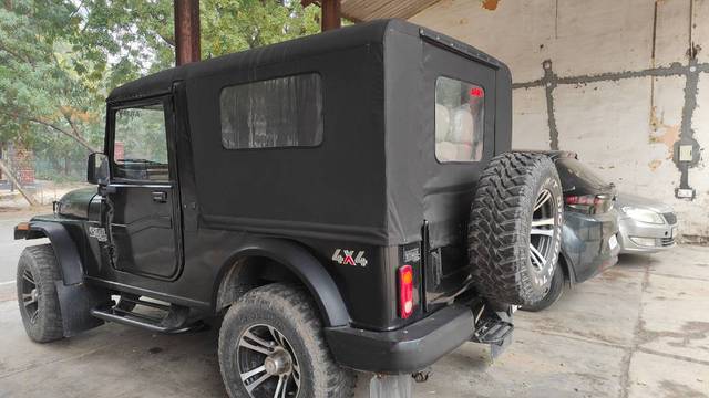 https://images10.gaadi.com/usedcar_image/4390949/original/1a32b3b1a30544c5daef95d1724cfc8e.jpg?imwidth=6402