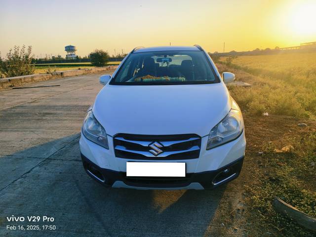 https://images10.gaadi.com/usedcar_image/4391008/original/processed_596c70e971215e6186d414e1d99f54be.jpg?imwidth=6400