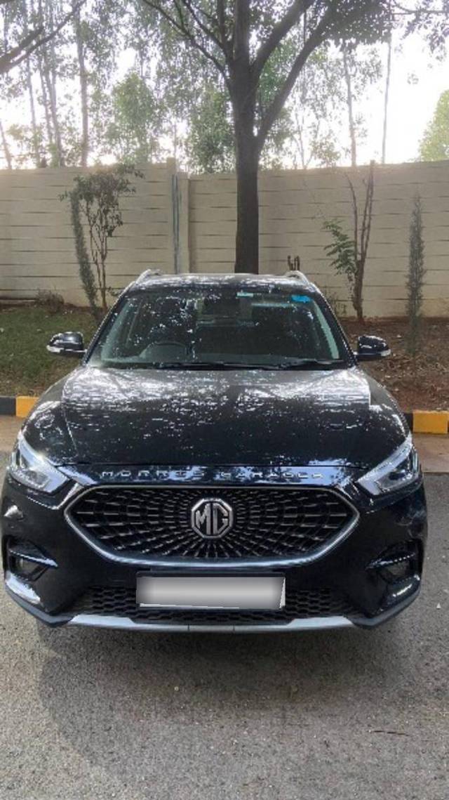 https://images10.gaadi.com/usedcar_image/4391072/original/59a68cb0cf9bfedad6a2e792c78a597e.jpeg?imwidth=6401