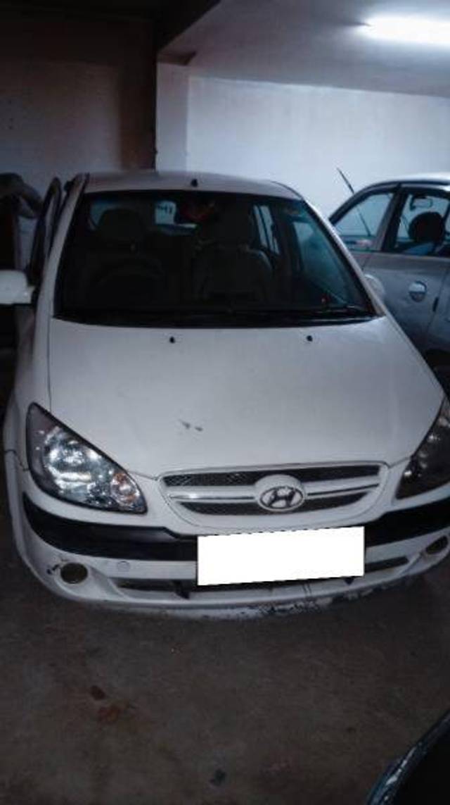 https://images10.gaadi.com/usedcar_image/4391075/original/67782919b4678a715e59969766224617.jpg?imwidth=6400