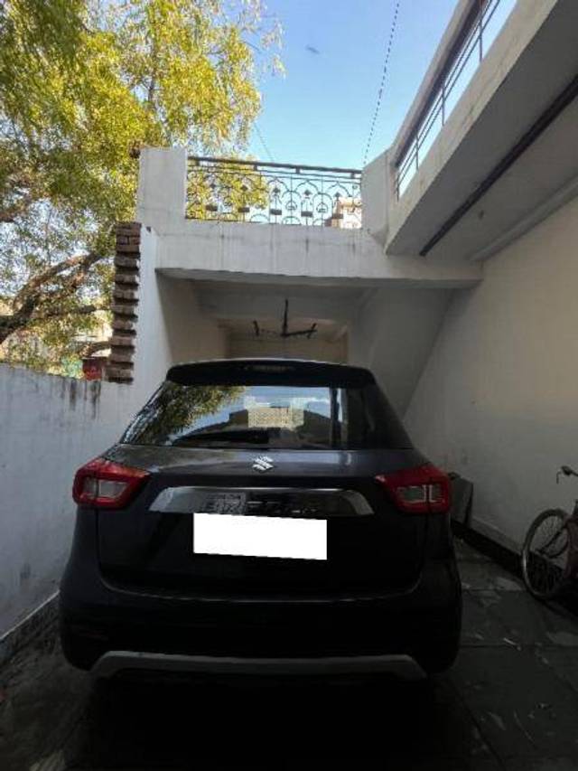 https://images10.gaadi.com/usedcar_image/4391090/original/adb48c5cd19d30b997773a9ee77b931b.jpeg?imwidth=6401