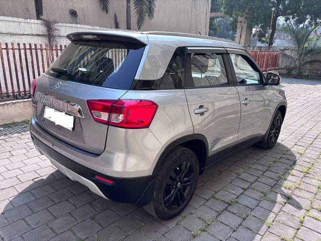 https://images10.gaadi.com/usedcar_image/4391214/original/processed_70b966f784af061be7b597048d6e6bcb.jpg?imwidth=6401