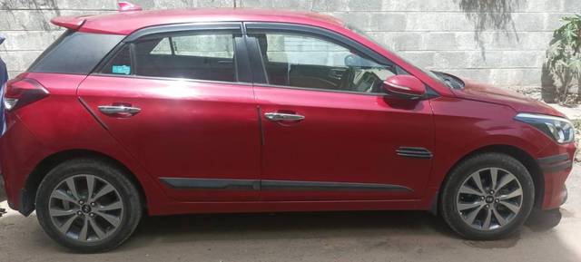 https://images10.gaadi.com/usedcar_image/4391339/original/33d3e56f53f831803bc5565c1045ab67.jpg?imwidth=6400