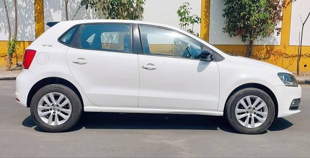 https://images10.gaadi.com/usedcar_image/4391344/original/processed_b8a6632da8a5d89febdd9c80e23b6c27.jpg?imwidth=6401