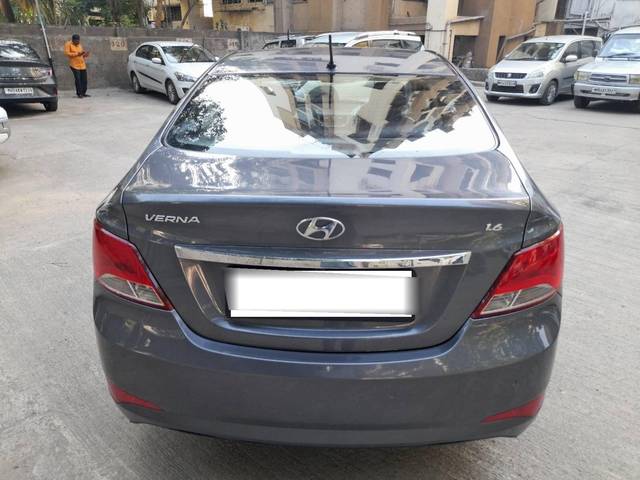 https://images10.gaadi.com/usedcar_image/4391429/original/processed_9599df17f0feb7b5b9fa92a69dc5eda0.jpg?imwidth=6402