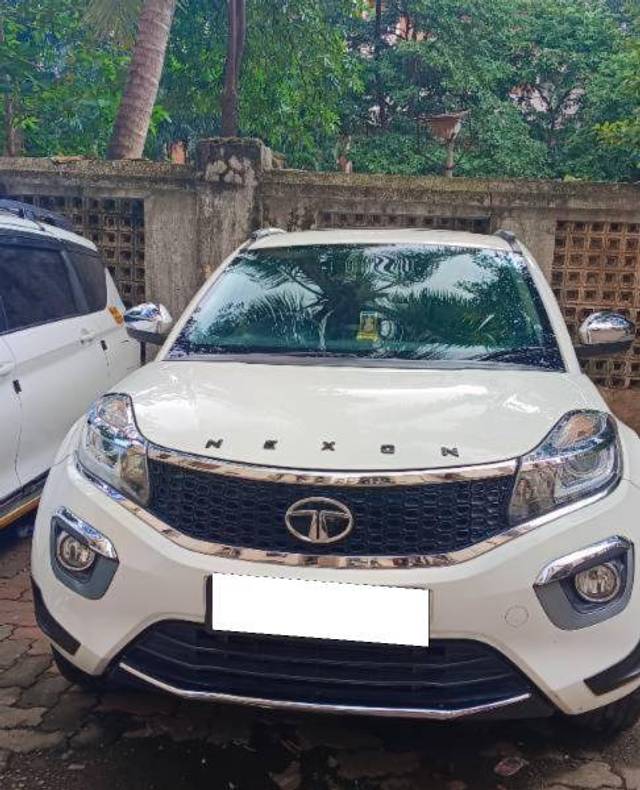https://images10.gaadi.com/usedcar_image/4391443/original/675f867989ad2297404585b57eacc9ff.jpg?imwidth=6400