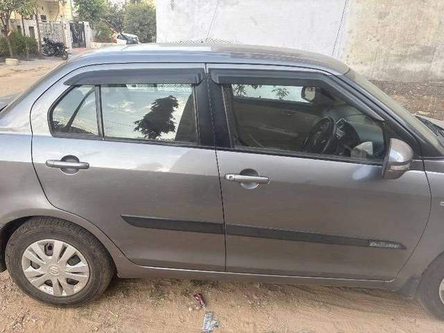 https://images10.gaadi.com/usedcar_image/4391445/original/21ddb90aa512e66482eb79d8ea1f77da.jpg?imwidth=6401