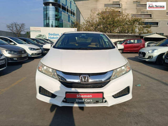 https://images10.gaadi.com/usedcar_image/4391571/original/085ed210b758c94b5867b5312ca35d5b.jpg?imwidth=6400