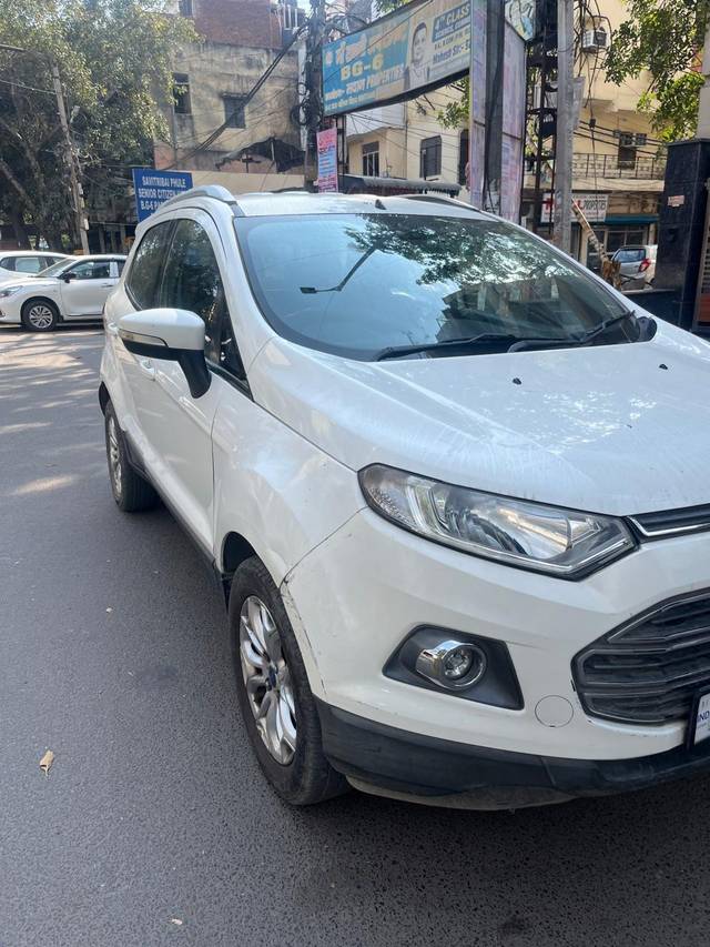 https://images10.gaadi.com/usedcar_image/4391648/original/processed_09f73982d7cbfe7171544a81887a6ac6.jpg?imwidth=6402