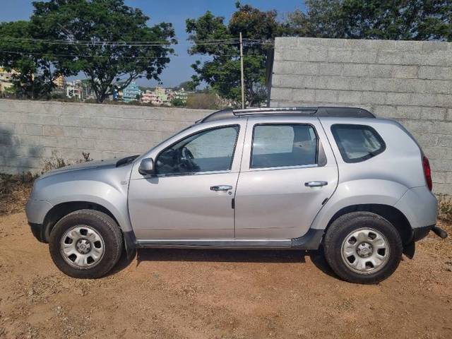 https://images10.gaadi.com/usedcar_image/4391658/original/c70c813ce5a036c43ec371712bcc4c8f.jpg?imwidth=6402