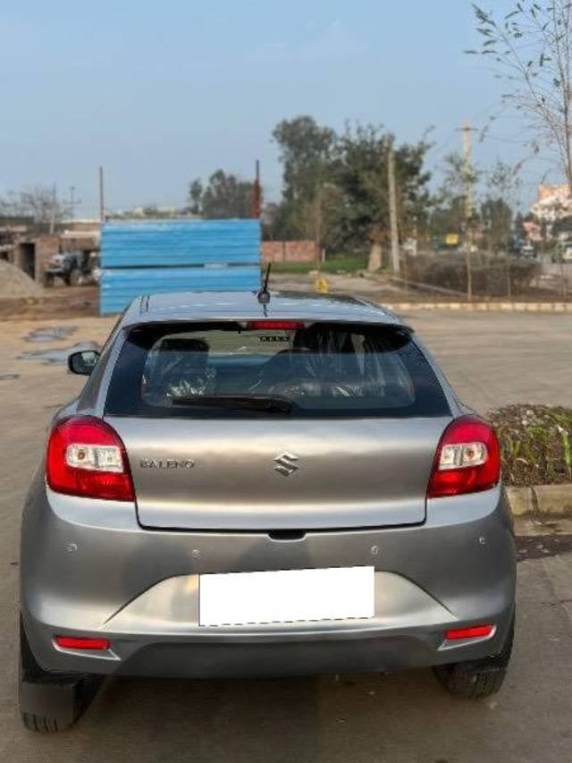 https://images10.gaadi.com/usedcar_image/4391686/original/processed_2a5e3bb8-4c43-4083-a0e8-513d163f68b6.jpeg?imwidth=6401