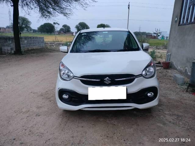 https://images10.gaadi.com/usedcar_image/4391770/original/processed_ddc4de15-8a94-479f-bb72-71d68191a0d7.jpg?imwidth=6400