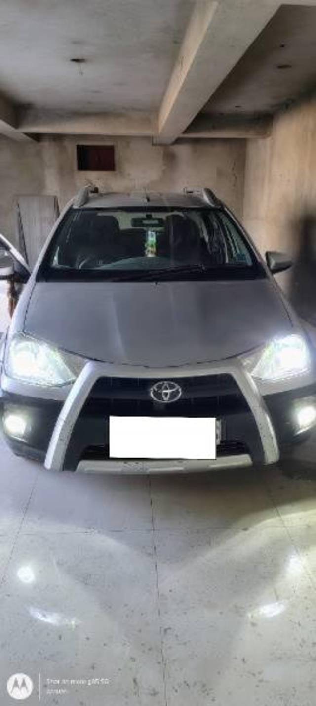 https://images10.gaadi.com/usedcar_image/4391827/original/processed_d8f6b949-6c59-4be9-b019-da588f81e92c.jpg?imwidth=6400