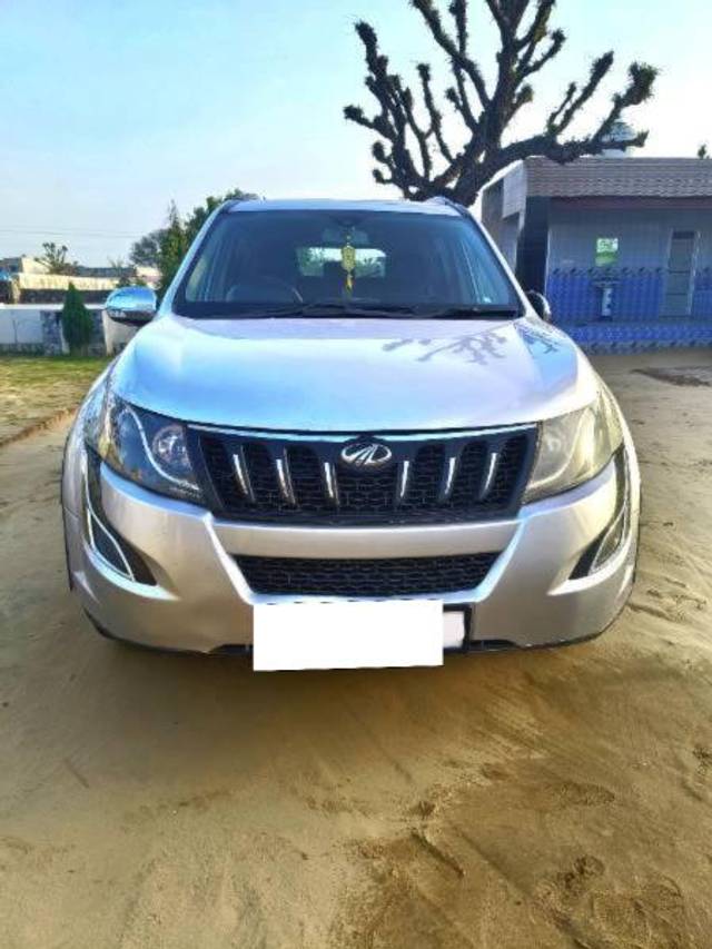 https://images10.gaadi.com/usedcar_image/4391833/original/processed_bc036d1a-7b25-4d41-9fc2-229322928b59.jpg?imwidth=6400