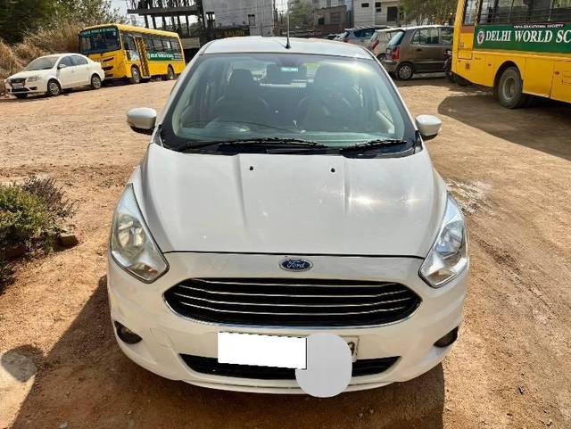 https://images10.gaadi.com/usedcar_image/4391900/original/processed_8249e2c0-4286-4a46-a712-215696642d7b.jpeg?imwidth=6400