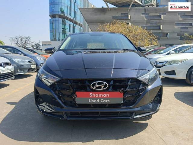 https://images10.gaadi.com/usedcar_image/4392028/original/7885c2caa040f178e3c3fae3e922508d.jpg?imwidth=6400