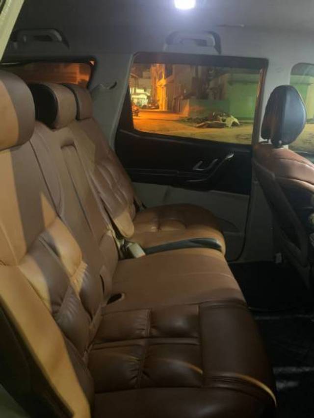 https://images10.gaadi.com/usedcar_image/4392086/original/bdbd9159c60548889367d52aa8c1c633.jpeg?imwidth=6402