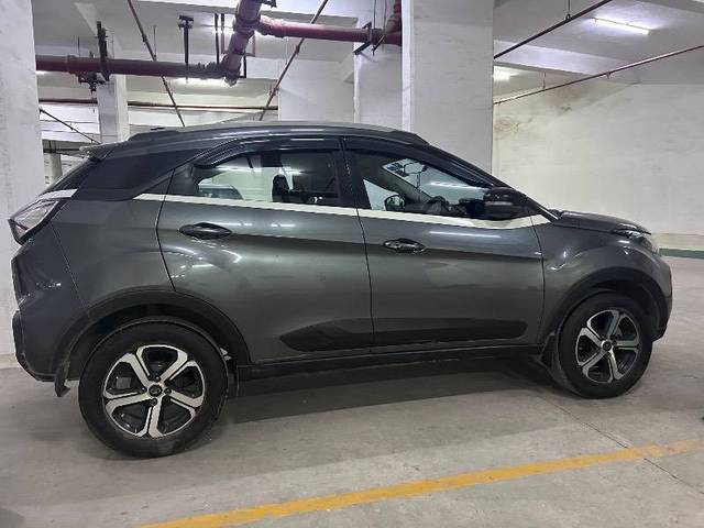 https://images10.gaadi.com/usedcar_image/4392219/original/e35e5f3333af4e7f78688a2c86341c79.jpeg?imwidth=6402