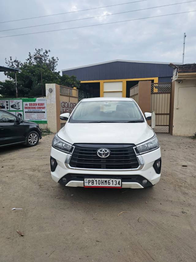 https://images10.gaadi.com/usedcar_image/4392226/original/62b08838edf37192387bdfa422a4a37d.jpg?imwidth=6400