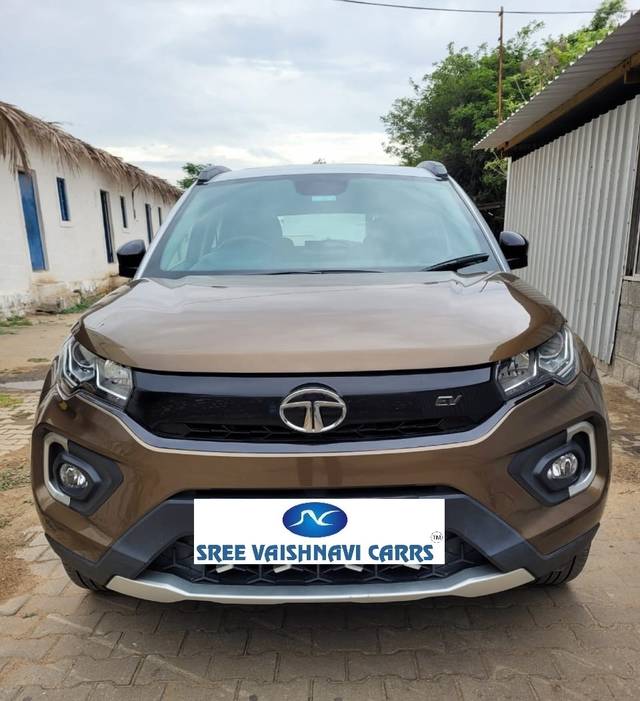 https://images10.gaadi.com/usedcar_image/4392259/original/5b47dc0030d57fb1a92d6cb48f33a244.jpeg?imwidth=6400